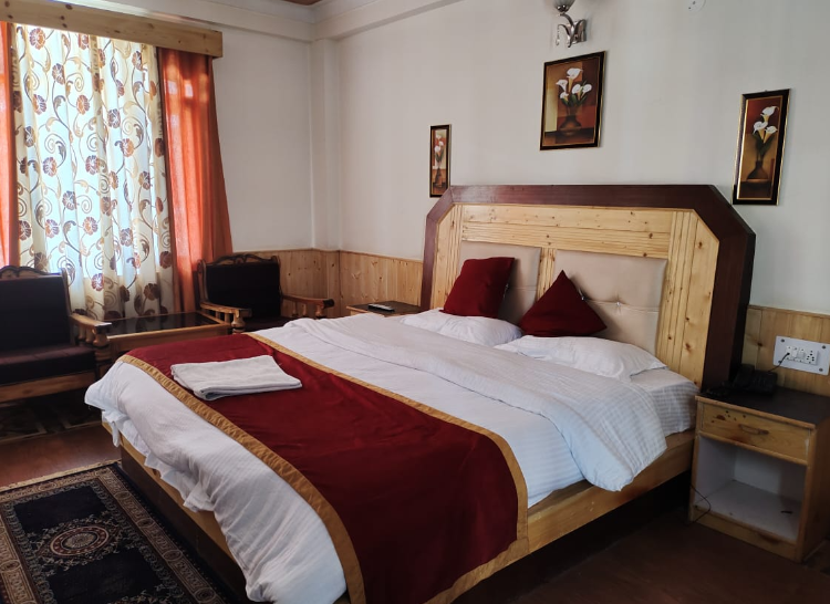 Him Homestay | SUPER DELUXE ROOM